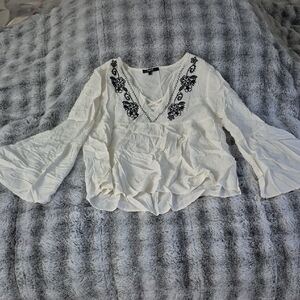 Roly Poly 🖤 White Asymmetrical Bell Sleeve Blouse (485)